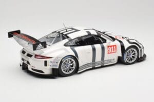 Porsche 911 991 GT3 R #911 2015 Minichamps 1:18 155156000 Diecast — photo 2 of 6