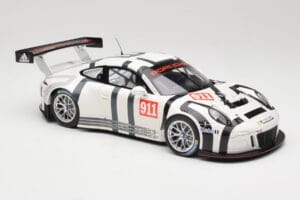 Porsche 911 991 GT3 R #911 2015 Minichamps 1:18 155156000 Diecast — photo 4 of 6