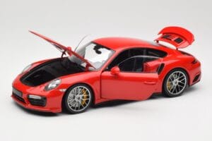 Porsche 911 991 Turbo S Guards Red Minichamps 1:18 110067122 Diecast — photo 2 of 8
