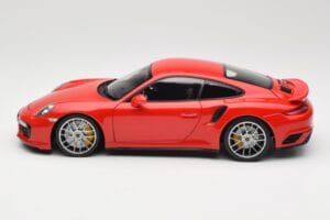 Porsche 911 991 Turbo S Guards Red Minichamps 1:18 110067122 Diecast — photo 4 of 8
