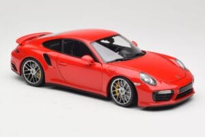 Porsche 911 991 Turbo S Guards Red Minichamps 1:18 110067122 Diecast — photo 6 of 8