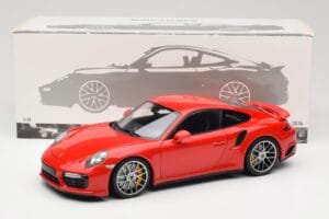 Porsche 911 991 Turbo S Guards Red Minichamps 1:18 110067122 Diecast — photo 8 of 8