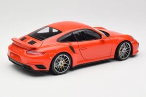 Porsche 911 991 Turbo S Lava Orange Minichamps 1:18 110067120 Diecast — photo 3 of 8