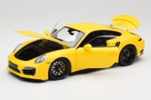 Porsche 911 991 Turbo S Yellow With Black Wheels Minichamps 1:18 110062321 Diecast — photo 2 of 8