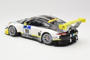 Porsche 911 991.1 GT3 R #911 Manthey Racing N. Tandy / E. Bamber 24h Nurburgring 2016 Minichamps 1:18 155166911 Diecast — photo 5 of 6