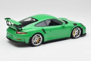 Porsche 911 991.1 GT3 RS Lizard Green & Silver Wheels Minichamps 1:18 153066229 Diecast — photo 2 of 6
