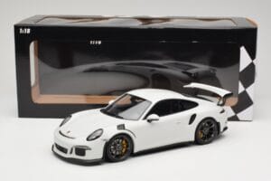 Porsche 911 991.1 GT3 RS White Black Wheels Minichamps 1:18 153066224 Diecast — photo 6 of 6