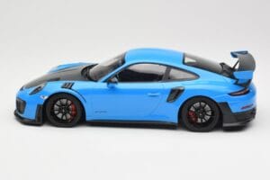 Porsche 911 991.2 GT2 RS Blue with Black Wheels Minichamps 1:18 155068308 Diecast — photo 3 of 6