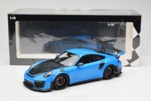Porsche 911 991.2 GT2 RS Blue with Black Wheels Minichamps 1:18 155068308 Diecast — photo 6 of 6