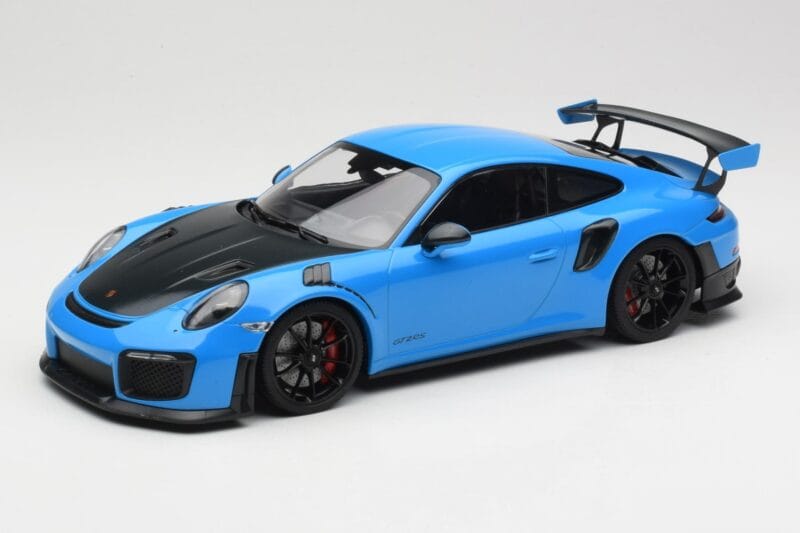 Porsche 911 991.2 GT2 RS Blue with Black Wheels Minichamps 1:18 155068308 Diecast