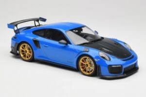 Porsche 911 991.2 GT2 RS Blue With Golden Wheels Minichamps 1:18 155068302 Diecast — photo 4 of 6