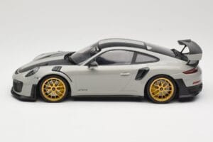 Porsche 911 991.2 GT2 RS Chalk Weissach Package Golden Wheels Minichamps 1:18 155068304 Diecast — photo 3 of 6