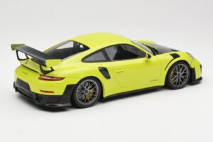 Porsche 911 991.2 GT2 RS Lime Green with Silver Wheels Minichamps 1:18 155068309 Diecast — photo 2 of 6