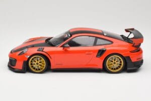 Porsche 911 991.2 GT2 RS Orange Weissach Package Golden Wheels Minichamps 1:18 155068305 Diecast — photo 3 of 6