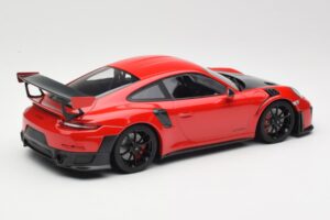 Porsche 911 GT2 RS 991.2 Red Black Wheels Minichamps 1:18 155068307 Diecast — photo 2 of 6