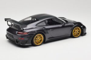 Porsche 911 991.2 GT2 RS Weissach Package Purple Metallic With Golden Magnesium Wheels Minichamps 1:18 153068322 Diecast — photo 2 of 6