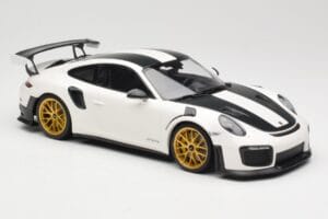 Porsche 911 991.2 GT2 RS Weissach Package White With Golden Wheels Minichamps 1:18 153068308 Diecast — photo 4 of 6