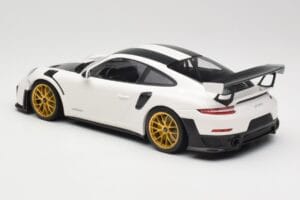 Porsche 911 991.2 GT2 RS Weissach Package White With Golden Wheels Minichamps 1:18 153068308 Diecast — photo 5 of 6