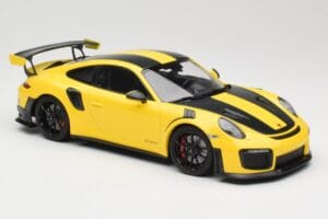 Porsche 911 991.2 GT2 RS Weissach Package Yellow with Black Wheels Minichamps 1:18 155068311 Diecast — photo 4 of 6