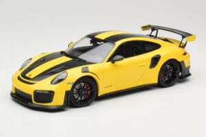 Porsche 911 991.2 GT2 RS Weissach Package Yellow with Black Wheels Minichamps 1:18 155068311 Diecast