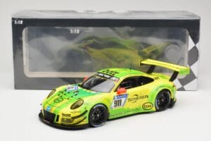 Porsche 911 991.2 GT3 R #911 Manthey Racing R. Dumas / F. Makowiecki 24 Hours of Nurburgring 2017 Minichamps 1:18 155176911 D — photo 6 of 6