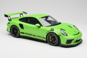 Porsche 911 991.2 GT3 RS Green GT Spirit 1:12 GT917 Resin — photo 4 of 6
