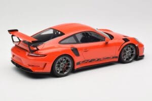 Porsche 911 991.2 GT3 RS Lava Orange & Silver Wheels Minichamps 1:18 155068225 Diecast — photo 2 of 6