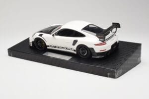 Porsche 911 991.2 GT3 RS Manthey Racing White Minichamps 1:18 MR-911-GT3RS-1801 Diecast — photo 5 of 6