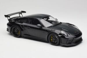 Porsche 911 991.2 GT3 RS Weissach Package Black & Black Wheels Minichamps 1:18 153068228 Diecast — photo 4 of 6