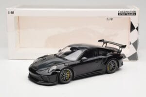 Porsche 911 991.2 GT3 RS Weissach Package Black Silver Magnesium Wheels Minichamps 1:18 153068229 Diecast — photo 6 of 6