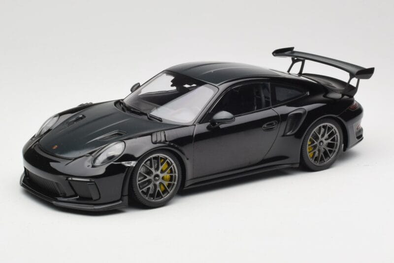 Porsche 911 991.2 GT3 RS Weissach Package Black Silver Magnesium Wheels Minichamps 1:18 153068229 Diecast