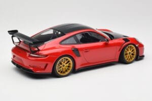 Porsche 911 991.2 GT3 RS Weissach Package Guards Red Golden Magnesium Wheels Minichamps 1:18 153068236 Diecast — photo 2 of 6