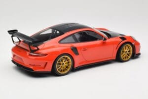 Porsche 911 991.2 GT3 RS Weissach Package Lava Orange Golden Magnesium Wheels Minichamps 1:18 153068227 Diecast — photo 2 of 6