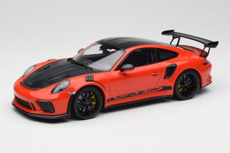 Porsche 911 991.2 GT3 RS Weissach Package Lava Orange Wording Black Magnesium Wheels Minichamps 1:18 153068226 Diecast