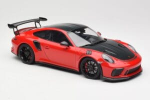 Porsche 911 991.2 GT3 RS Weissach Package Red with Black Wheels Minichamps 1:18 155068230 Diecast — photo 4 of 6