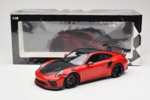 Porsche 911 991.2 GT3 RS Weissach Package Red with Black Wheels Minichamps 1:18 155068230 Diecast — photo 6 of 6