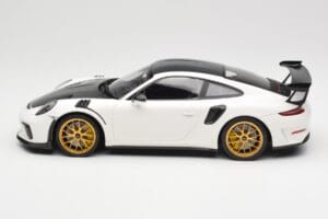 Porsche 911 991.2 GT3 RS Weissach Package White Golden Magnesium Wheels Minichamps 1:18 153068238 Diecast — photo 3 of 6