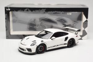 Porsche 911 991.2 GT3 RS White With Black Wheels Minichamps 1:18 155068224 Diecast — photo 6 of 6
