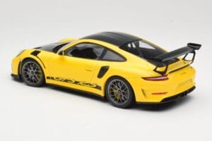 Porsche 911 991.2 GT3 RS Yellow Weissach Package Platinum Wheels Minichamps 1:18 155068221 Diecast — photo 5 of 6
