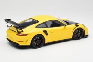 Porsche 911 991.2 GT3 RS Yellow with Black Wheels Minichamps 1:18 155068231 Diecast — photo 2 of 6