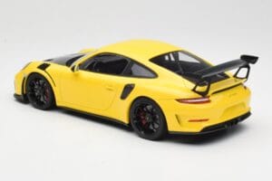 Porsche 911 991.2 GT3 RS Yellow with Black Wheels Minichamps 1:18 155068231 Diecast — photo 5 of 6