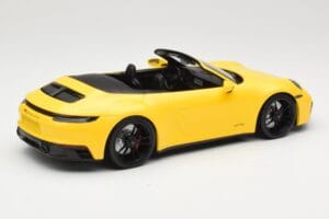 Porsche 911 992 Carrera 4 GTS Cabriolet Yellow Minichamps 1:18 155063030 Diecast — photo 2 of 6