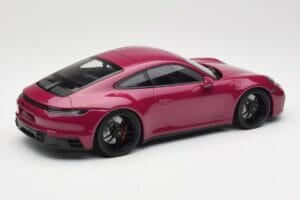 Porsche 911 992 Carrera 4 GTS Rubystar Minichamps 1:18 155063102 Diecast — photo 2 of 6