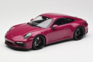 Porsche 911 992 Carrera 4 GTS Rubystar Minichamps 1:18 155063102 Diecast