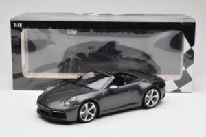 Porsche 911 992 Carrera 4S Cabriolet Agate Grey Metallic Minichamps 1:18 155067336 Diecast — photo 6 of 6