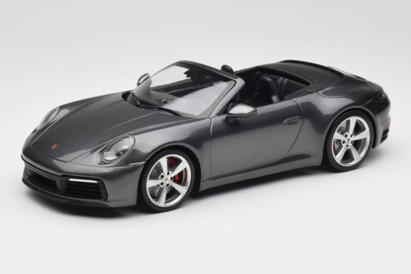 Porsche 911 992 Carrera 4S Cabriolet Agate Grey Metallic Minichamps 1:18 155067336 Diecast