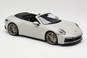Porsche 911 992 Carrera 4S Cabriolet Grey Minichamps 1:18 155067335 Diecast — photo 4 of 6