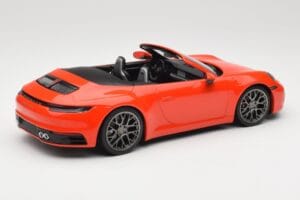 Porsche 911 992 Carrera 4S Cabriolet Orange Minichamps 1:18 155067334 Diecast — photo 2 of 6