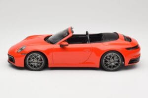 Porsche 911 992 Carrera 4S Cabriolet Orange Minichamps 1:18 155067334 Diecast — photo 3 of 6