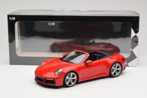 Porsche 911 992 Carrera 4S Cabriolet Red Minichamps 1:18 155067331 Diecast — photo 6 of 6
